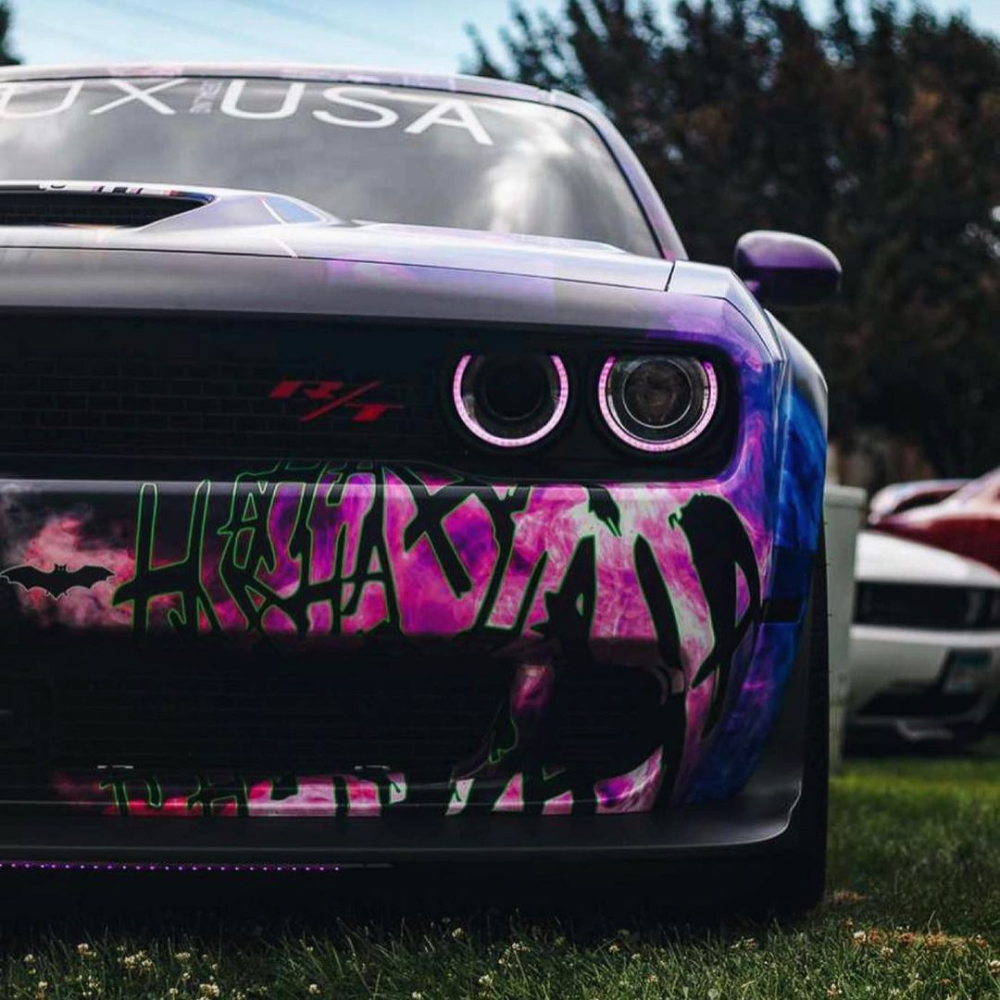 Đầu xe Dodge Challenger &ldquo;Dark Knight&rdquo;