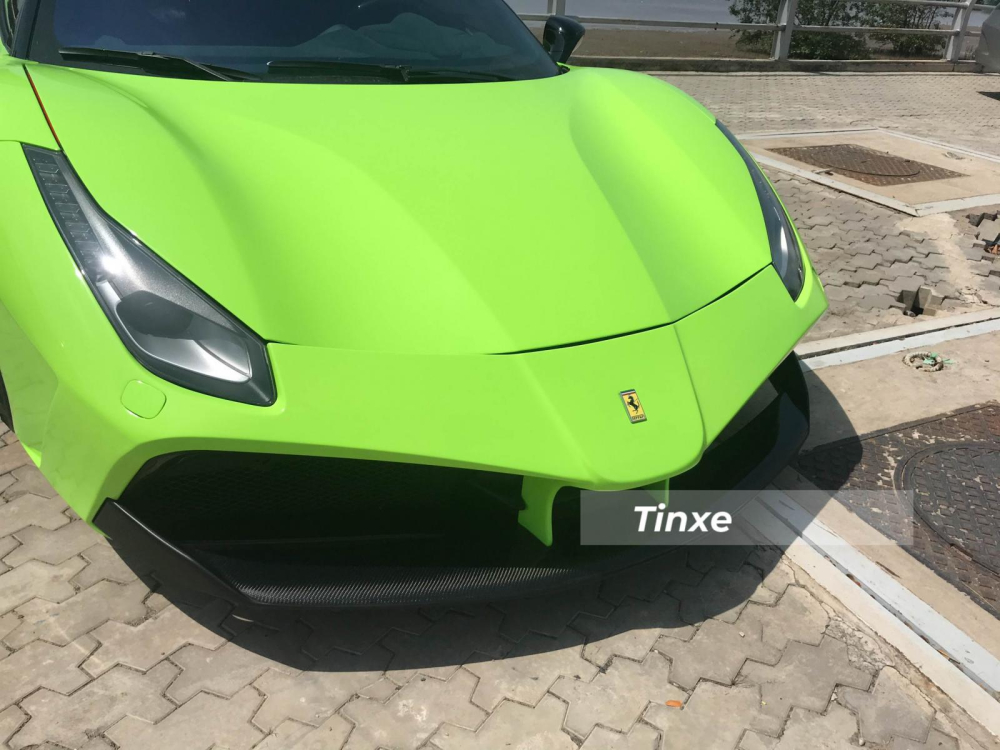 Phần đầu siêu xe Ferrari 488 GTB sau khi nâng cấp bản độ SVR Phần đầu siêu xe Ferrari 488 GTB sau khi nâng cấp bản độ SVR