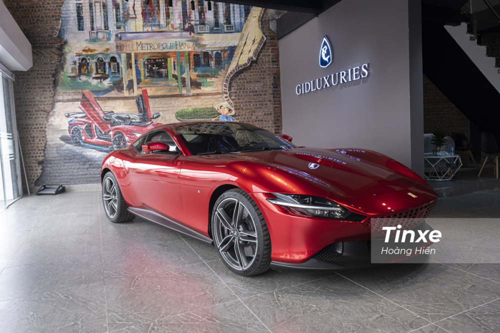 Tại Việt Nam, Ferrari Rome được đồn đo&aacute;n rằng c&oacute; gi&aacute; b&aacute;n hơn 22 tỉ đồng v&agrave; hiện nay chiếc xe đang tạm thời cư ngụ tại H&agrave; Nội trong l&uacute;c chờ chủ nh&acirc;n.