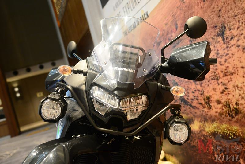 Dàn đầu của Kawasaki KLR650 2022