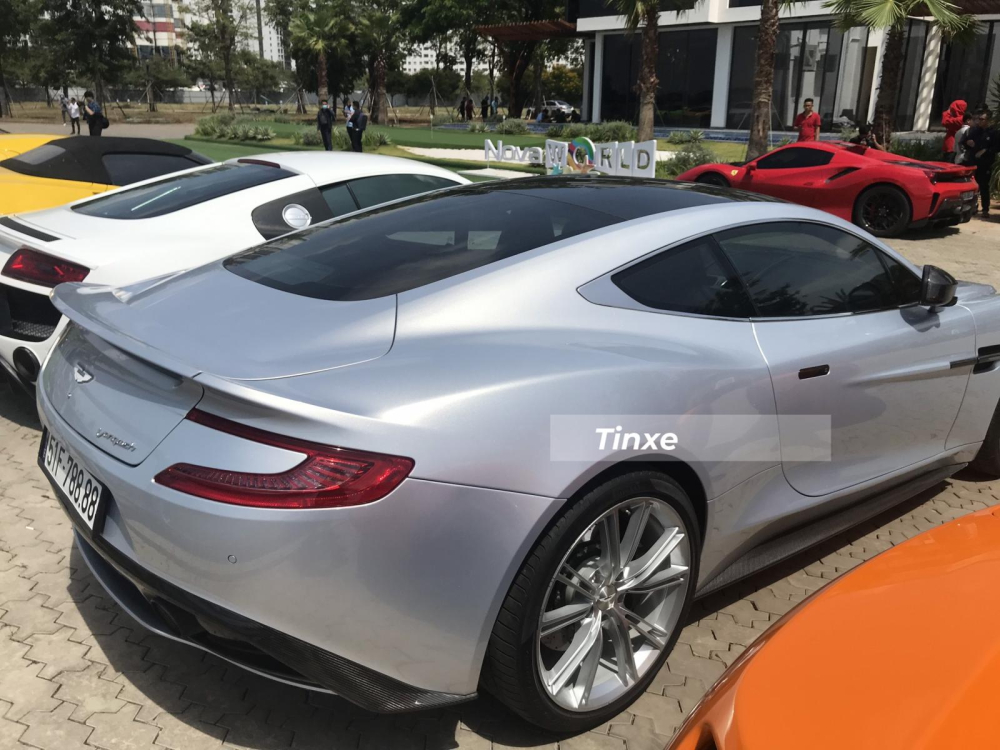 Sau khi ra biển số siêu VIP tứ quý 8 cho xe, 1 năm sau đó, chiếc xe thể thao hạng sang Aston Martin Vanquish này đã được chủ nhân cho ra công ty nhập khẩu tư nhân tìm khách cùng với nhiều siêu xe, xe siêu sang và SUV hạng sang với điểm chung là biển số tứ quý 6, tứ quý 8 hay tứ quý 9. Người mua lại chiếc Aston Martin Vanquish tứ quý 8 sau đó chính là ông Đặng Lê Nguyên Vũ.