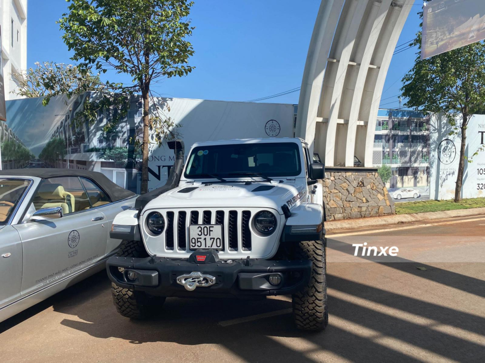 Xe bán tải Jeep Gladiator Rubicon của ông Đặng Lê Nguyên Vũ