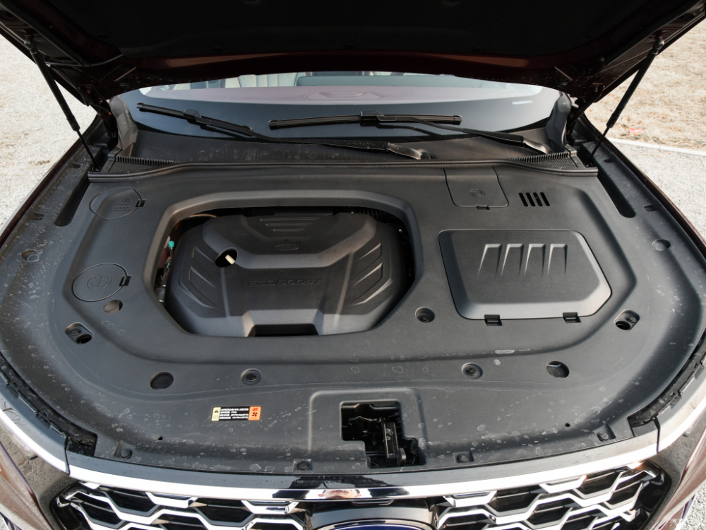 Động cơ của Ford Equator 2021