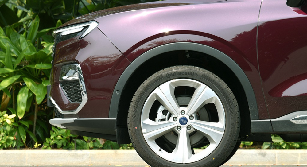 Bộ vành 20 inch của Ford Equator 2021