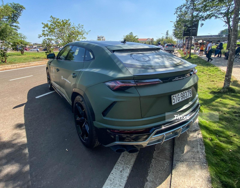 Lamborghini Urus nhà binh của Chủ tịch Trung Nguyên