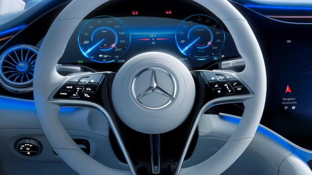 Cận cảnh v&ocirc; lăng&nbsp;Mercedes EQS 2022