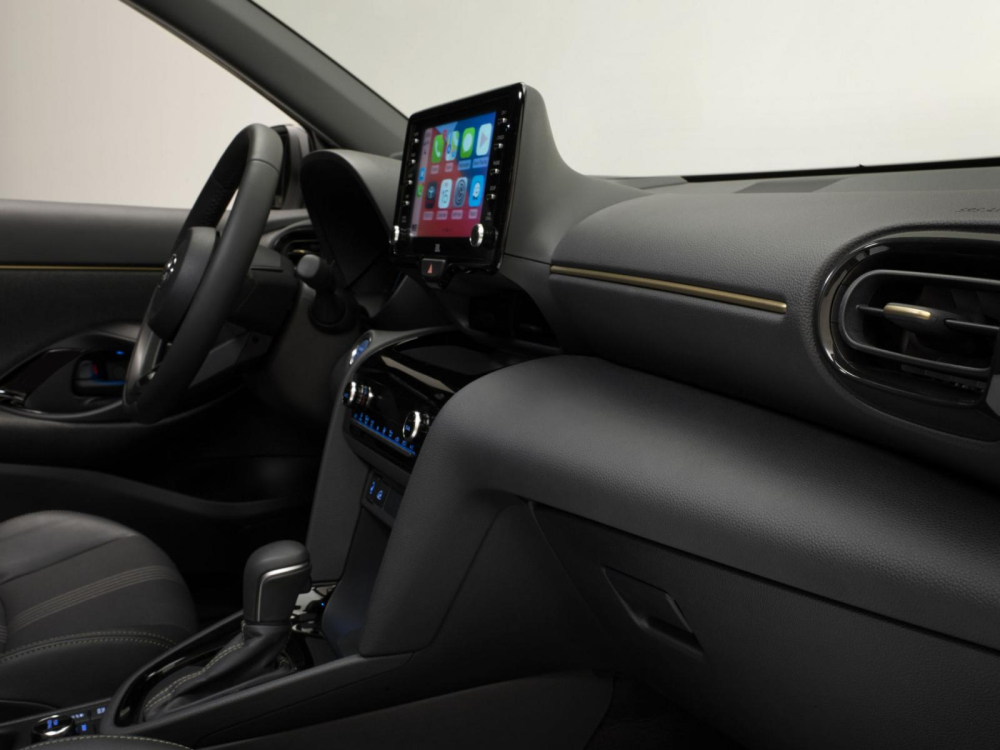Nội thất bên trong Toyota Yaris Cross Adventure 2021