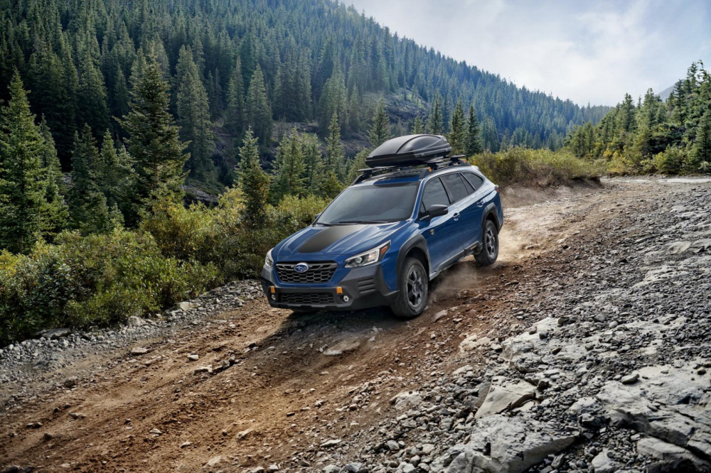 Subaru Outback Wilderness 2022 tr&igrave;nh l&agrave;ng