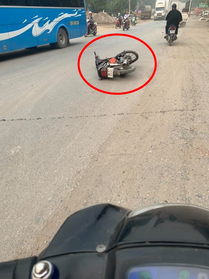 Xe máy hư hỏng nặng