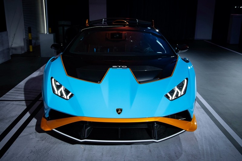 Diện mạo siêu xe Lamborghini Huracan STO