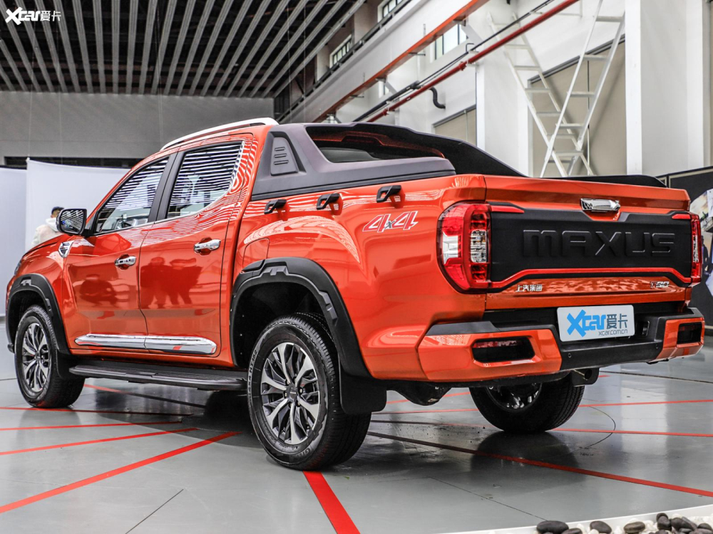 Ph&iacute;a sau của&nbsp;SAIC Maxus T90