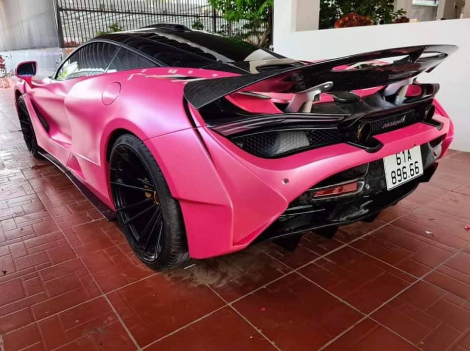 Chiếc si&ecirc;u xe McLaren 720S n&agrave;y mang biển số tam hoa 6 đẹp