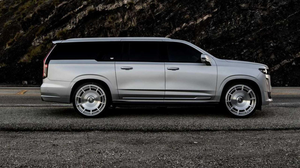 Chiếc Cadillac Escalade của Kim Kardashian còn dùng vành 26 inch