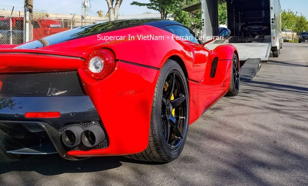 Đây là mảnh ghép còn thiếu của doanh nhân này khi trước đó đã sở hữu McLaren P1 cũng như Porsche 918 Spyder