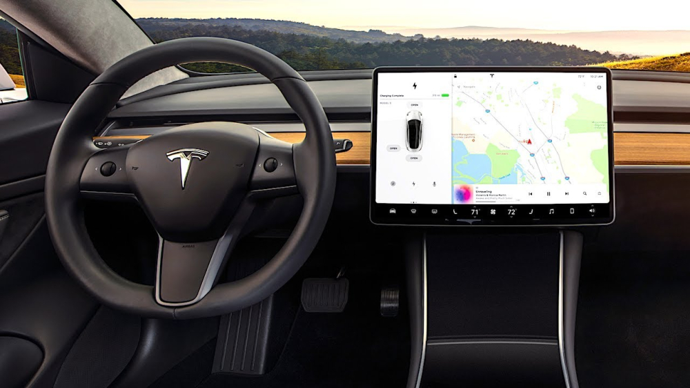 Tesla l&agrave; một trong những h&atilde;ng xe điện nổi tiếng v&agrave; đắt đỏ nhất hiện nay
