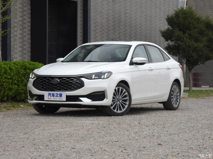 Ford Escort 2021 được áp dụng ngôn ngữ thiết kế mới Ford Escort 2021 được áp dụng ngôn ngữ thiết kế mới