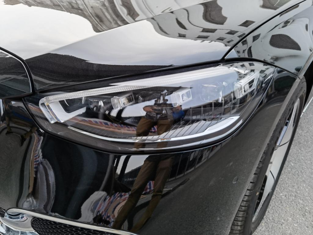 Đèn pha của Mercedes-Maybach S480 2021 Đèn pha của Mercedes-Maybach S480 2021