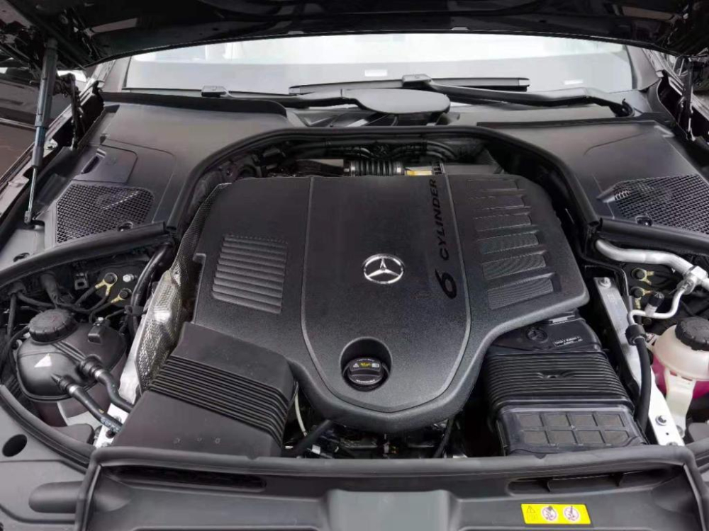 Động cơ của Mercedes-Maybach S480 2021 Động cơ của Mercedes-Maybach S480 2021