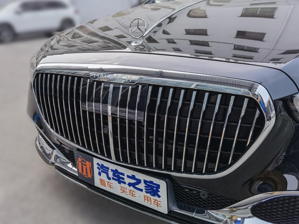 Lưới tản nhiệt của Mercedes-Maybach S480 2021 Lưới tản nhiệt của Mercedes-Maybach S480 2021