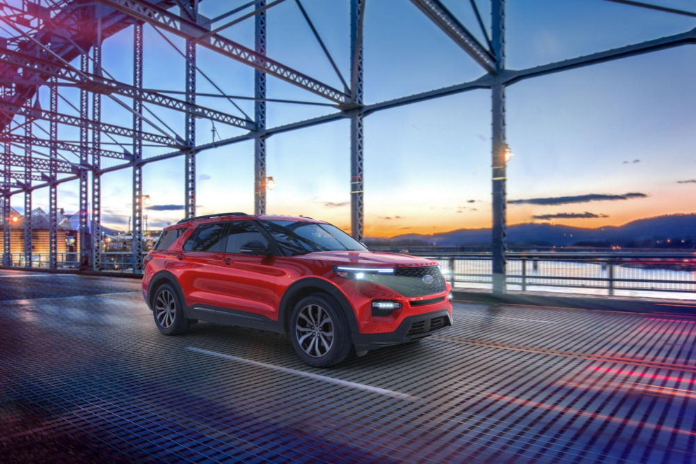 Ford Explorer Enthusiast ST 2021 ra mắt thị trường Mỹ