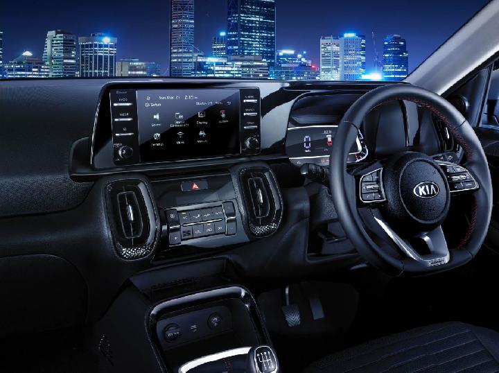 Nội thất bên trong Kia Sonet 7 chỗ