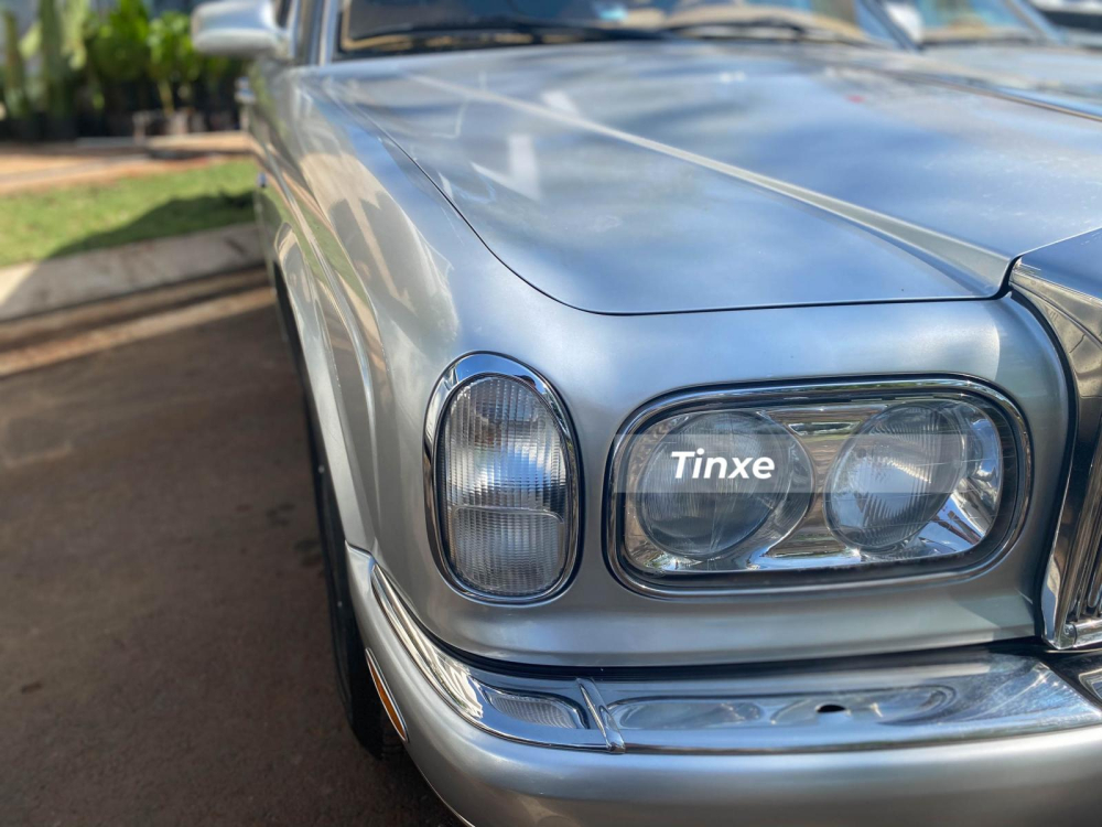 Rolls-Royce Silver Seraph chỉ có vài chiếc trong nước Rolls-Royce Silver Seraph chỉ có vài chiếc trong nước
