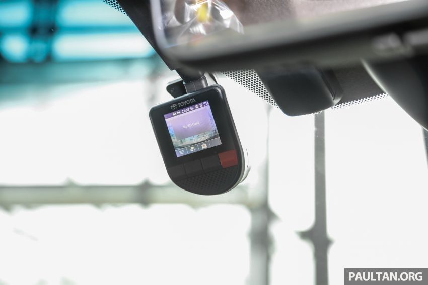 Camera hành trình của Toyota Harrier 2021 Camera hành trình của Toyota Harrier 2021