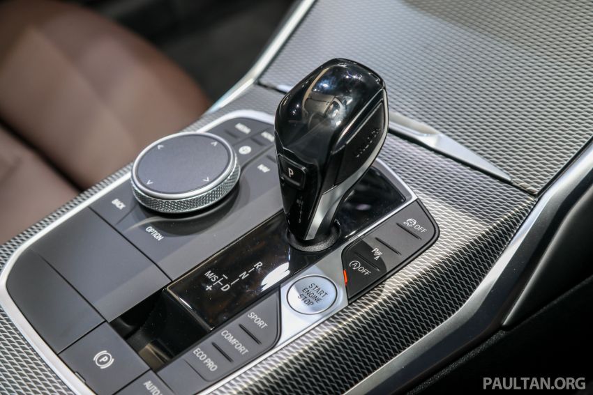 Cần số của BMW 3-Series Li 2021