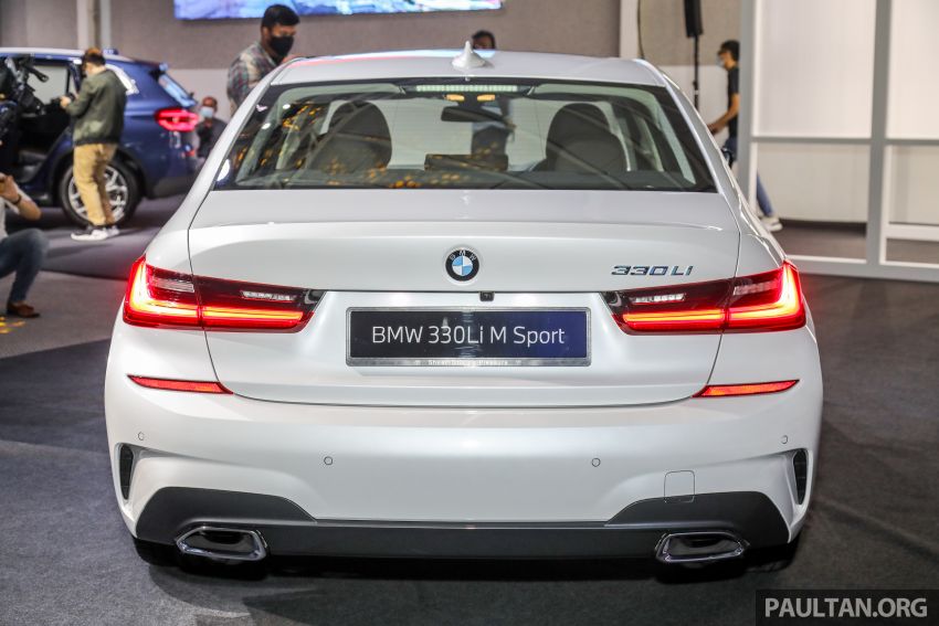 BMW 3-Series Li 2021 nhìn từ phía sau