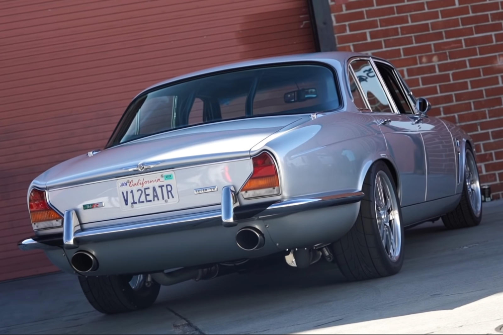 Phía sau của chiếc XJ6 Series 1 1970 độ
