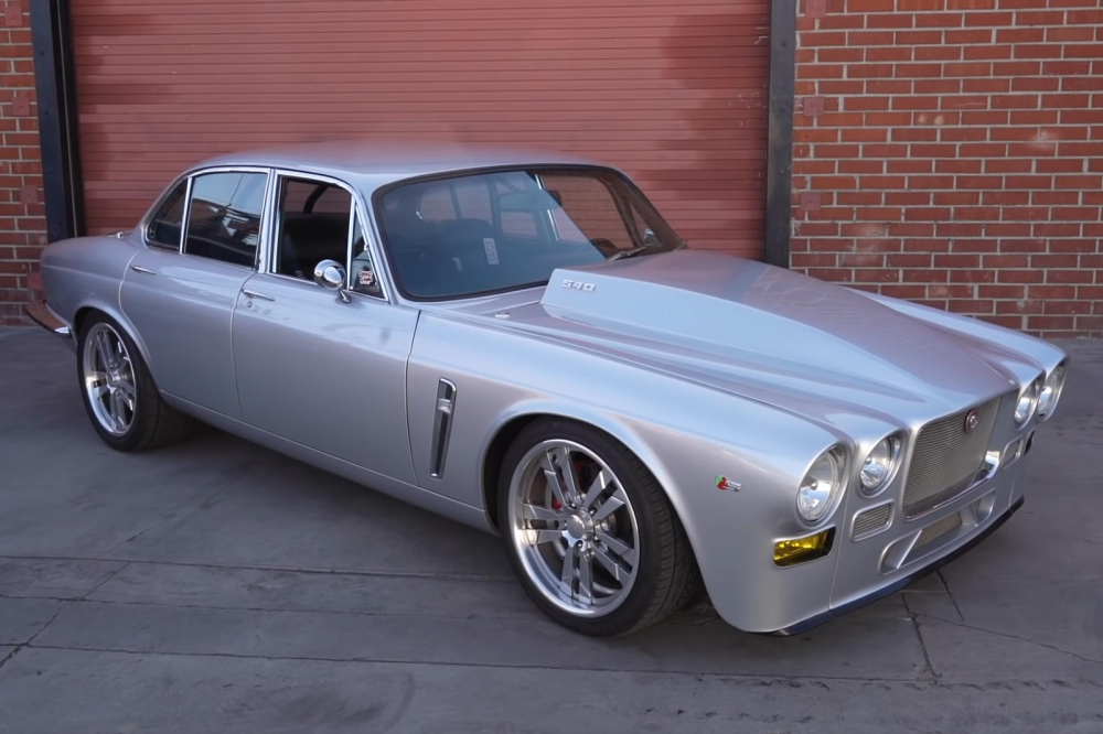 Tổng quan dáng vẻ của chiếc XJ6 Series 1 1970 độ
