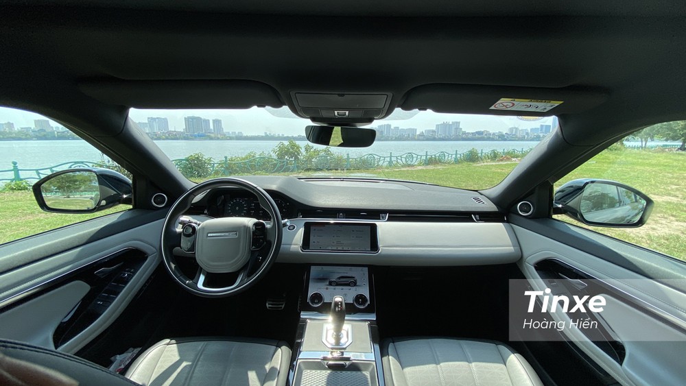 Nội thất bên trong Range Rover Evoque bản thường