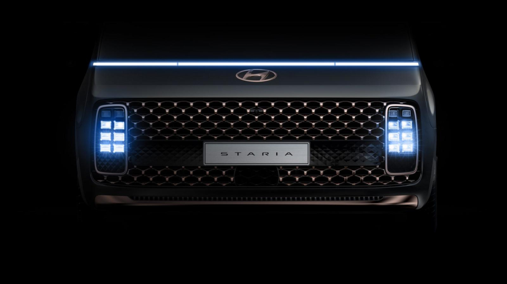 Hệ thống đ&egrave;n ấn tượng của Hyundai Staria 2021 trong đ&ecirc;m