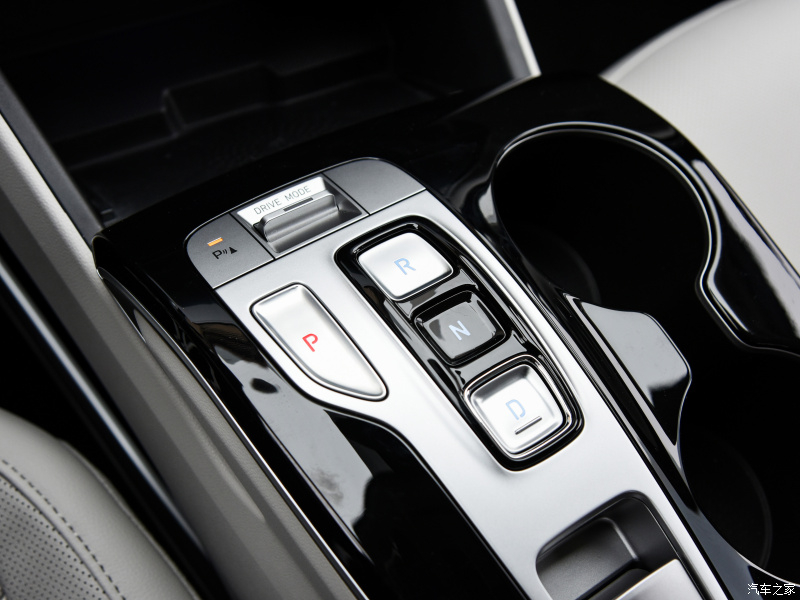 Cụm điều khiển trung tâm của Hyundai Tucson L 2021