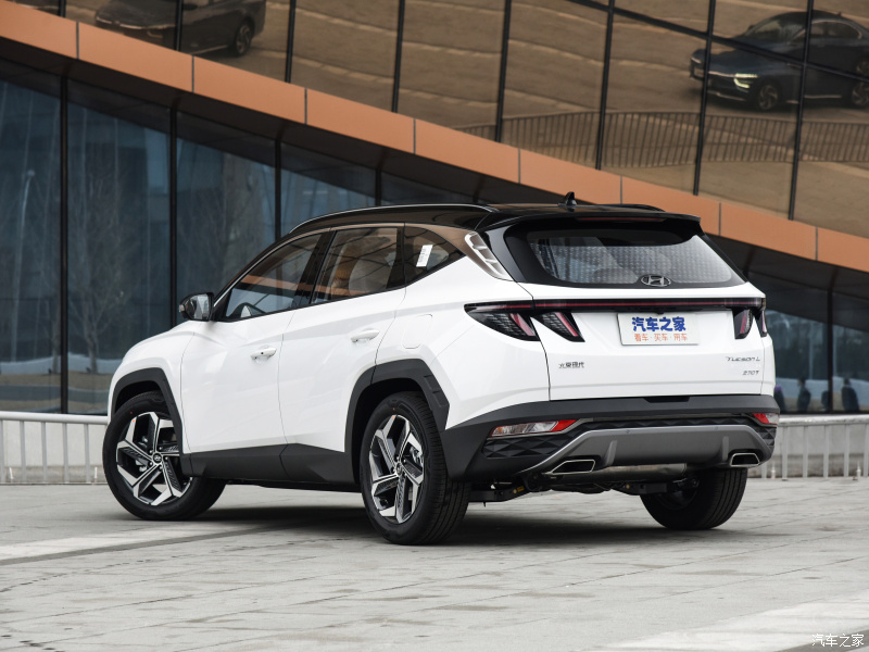 Thiết kế đuôi xe của Hyundai Tucson L 2021