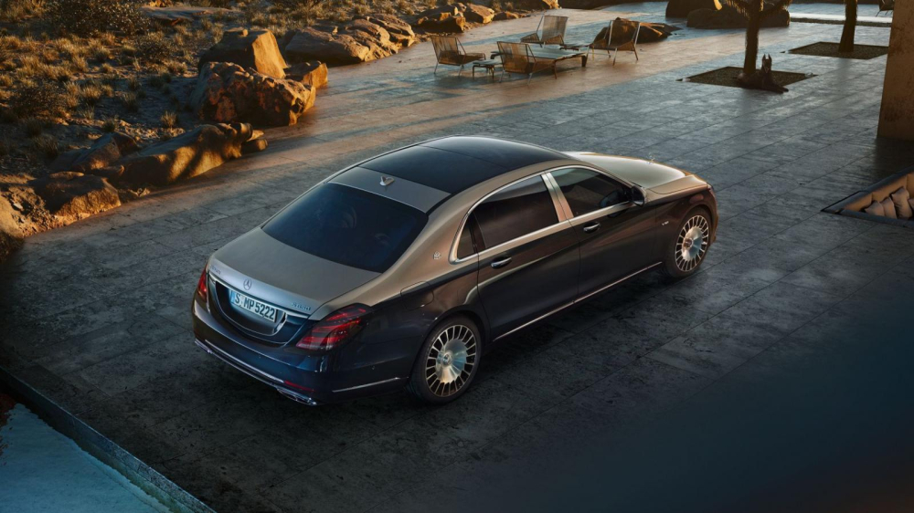Gi&aacute; xe Mercedes-Maybach S450