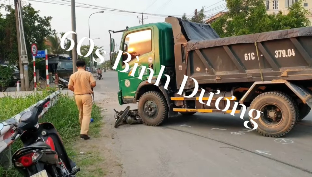 Lực lượng chức năng có mặt tại hiện trường vụ tai nạn Lực lượng chức năng có mặt tại hiện trường vụ tai nạn