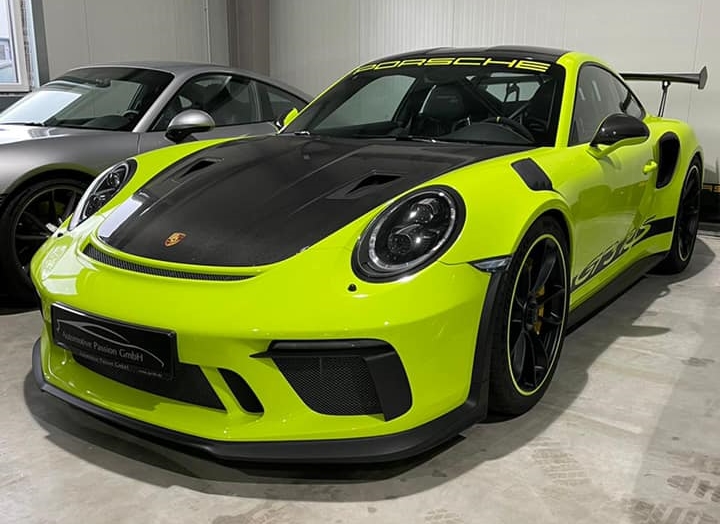 Diện mạo của chiếc Porsche 911 GT3 RS lúc còn ở nước ngoài Diện mạo của chiếc Porsche 911 GT3 RS lúc còn ở nước ngoài