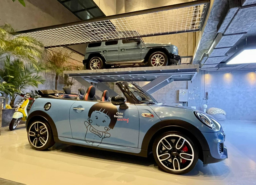 Ngo&agrave;i MINI John Cooper Works Convertible v&agrave; Mercedes-AMG G63, Ferrari SF90 Stradale sẽ l&agrave; th&agrave;nh vi&ecirc;n tiếp theo mang t&ocirc;ng m&agrave;u xanh v&agrave;o garage của Cường Đ&ocirc;-la