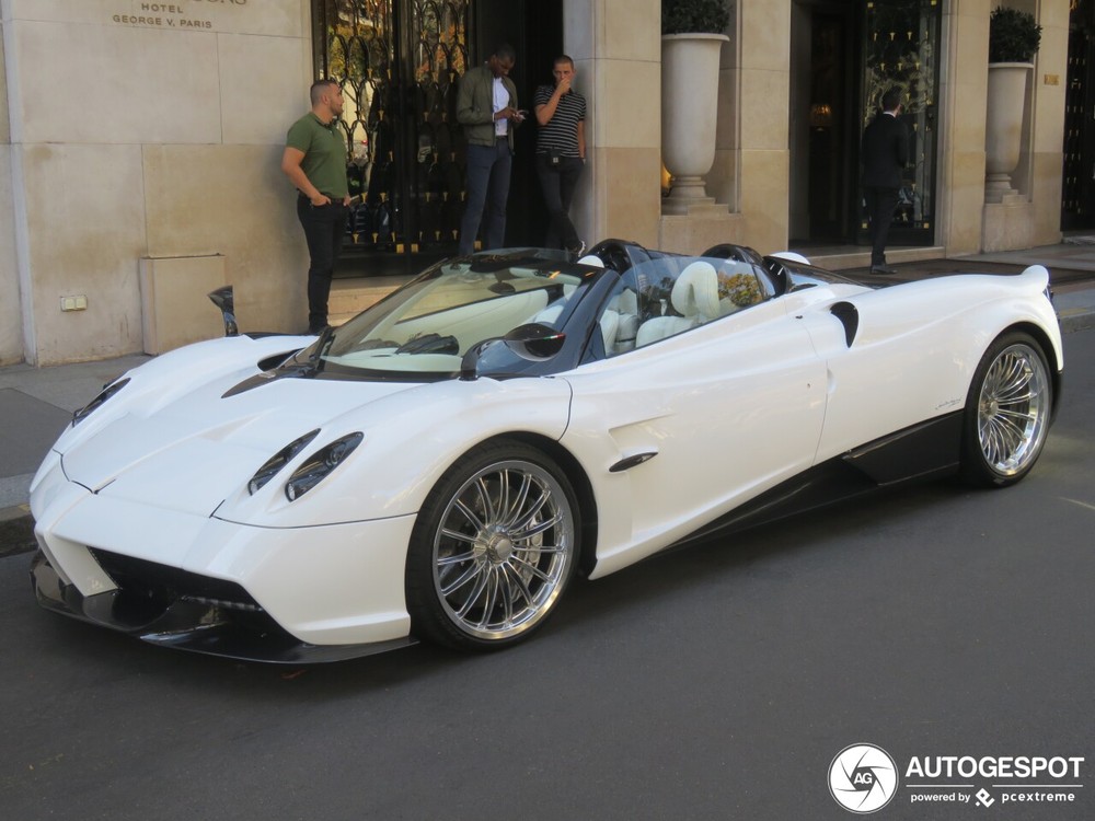 Pagani Huayra mui trần chỉ 100 chiếc Pagani Huayra mui trần chỉ 100 chiếc