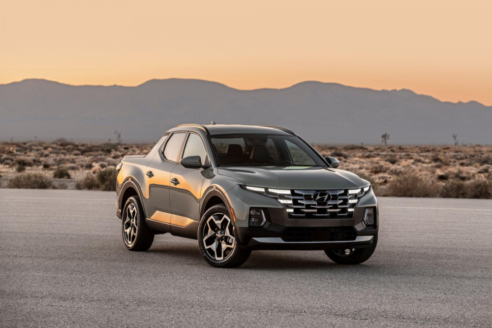 Đ&egrave;n pha nằm thấp của Hyundai Santa Cruz 2022