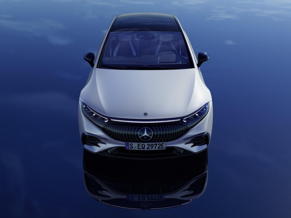 Mercedes-Benz EQS 2022 c&oacute; nhiều t&iacute;nh năng an to&agrave;n