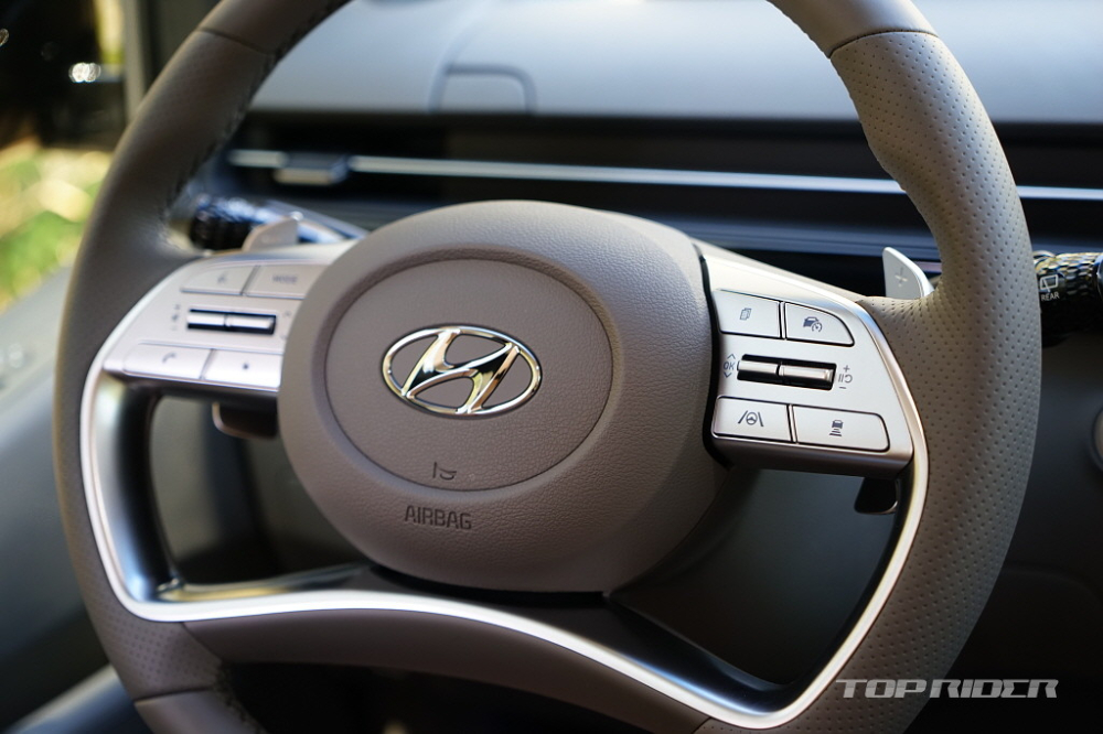 V&ocirc; lăng của Hyundai Staria 2021