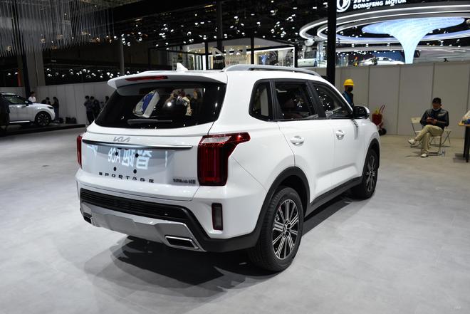 Thiết kế đằng sau của Kia Sportage Ace 2021