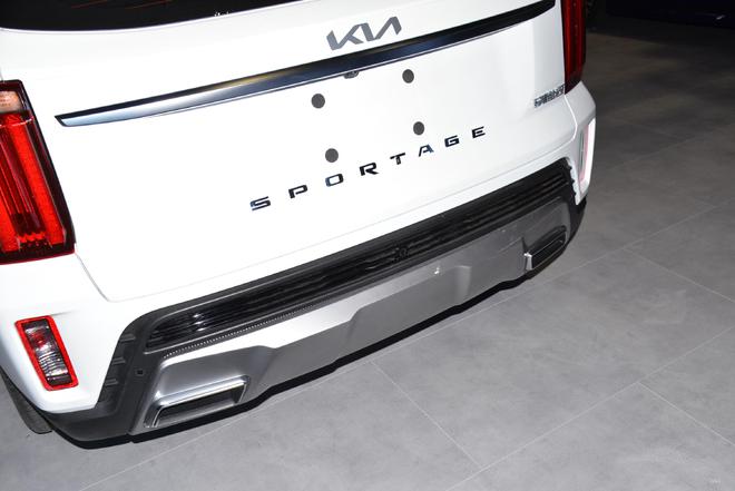 Tem chữ nổi của Kia Sportage Ace 2021