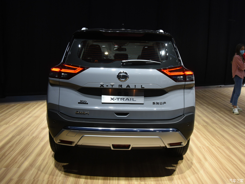 Thiết kế đằng sau của Nissan X-Trail 2021