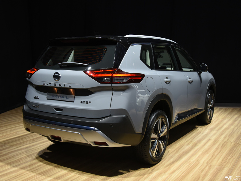 Nissan X-Trail 2021 d&ugrave;ng hộp số CVT