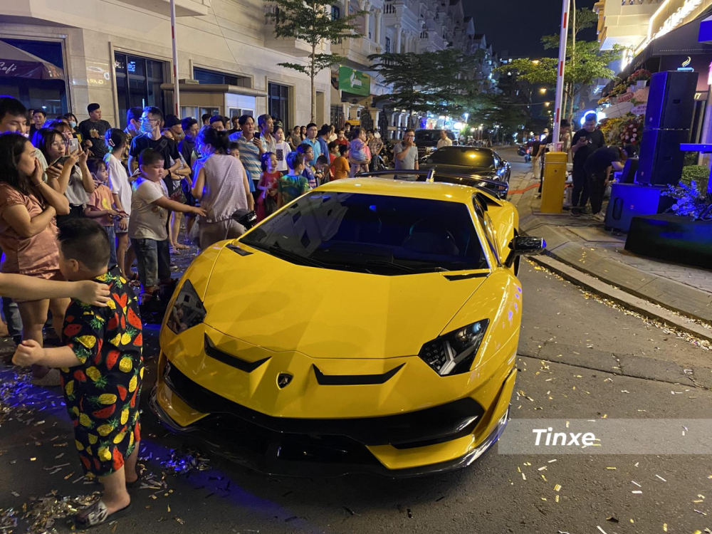 Siêu xe Lamborghini Aventador SVJ xuất hiện tại Gò Vấp