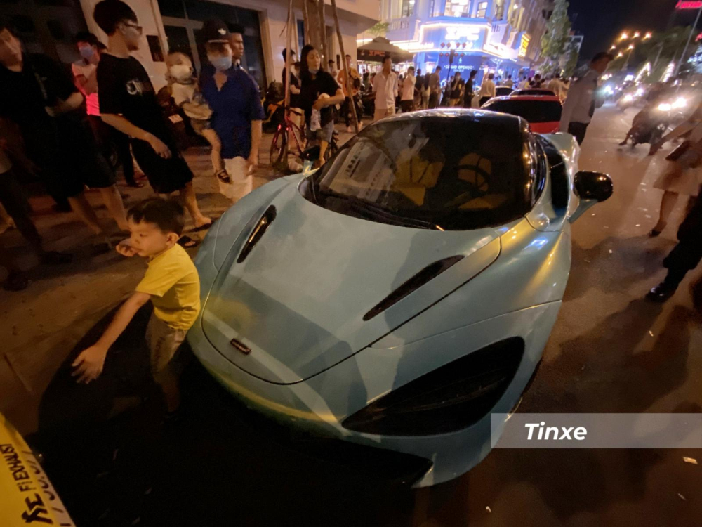 Xe có màu xanh nhạt đẹp mắt