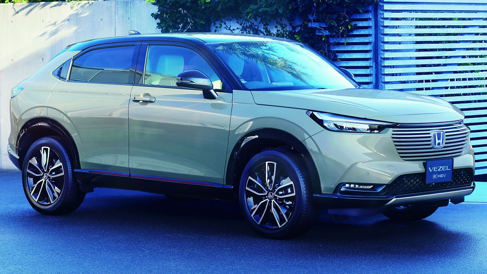 Honda HR-V 2021 bản hybrid chỉ ti&ecirc;u thụ 4 l&iacute;t xăng/100 km